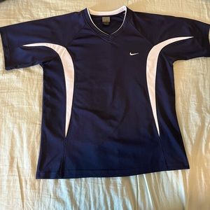 Nike tennis T